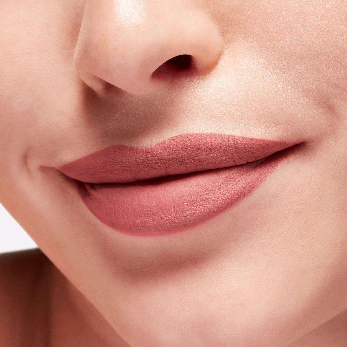 M·A·C Locked Kiss Ink™ 24HR Lipcolour, 4.0 ml, Mischief, Model, light