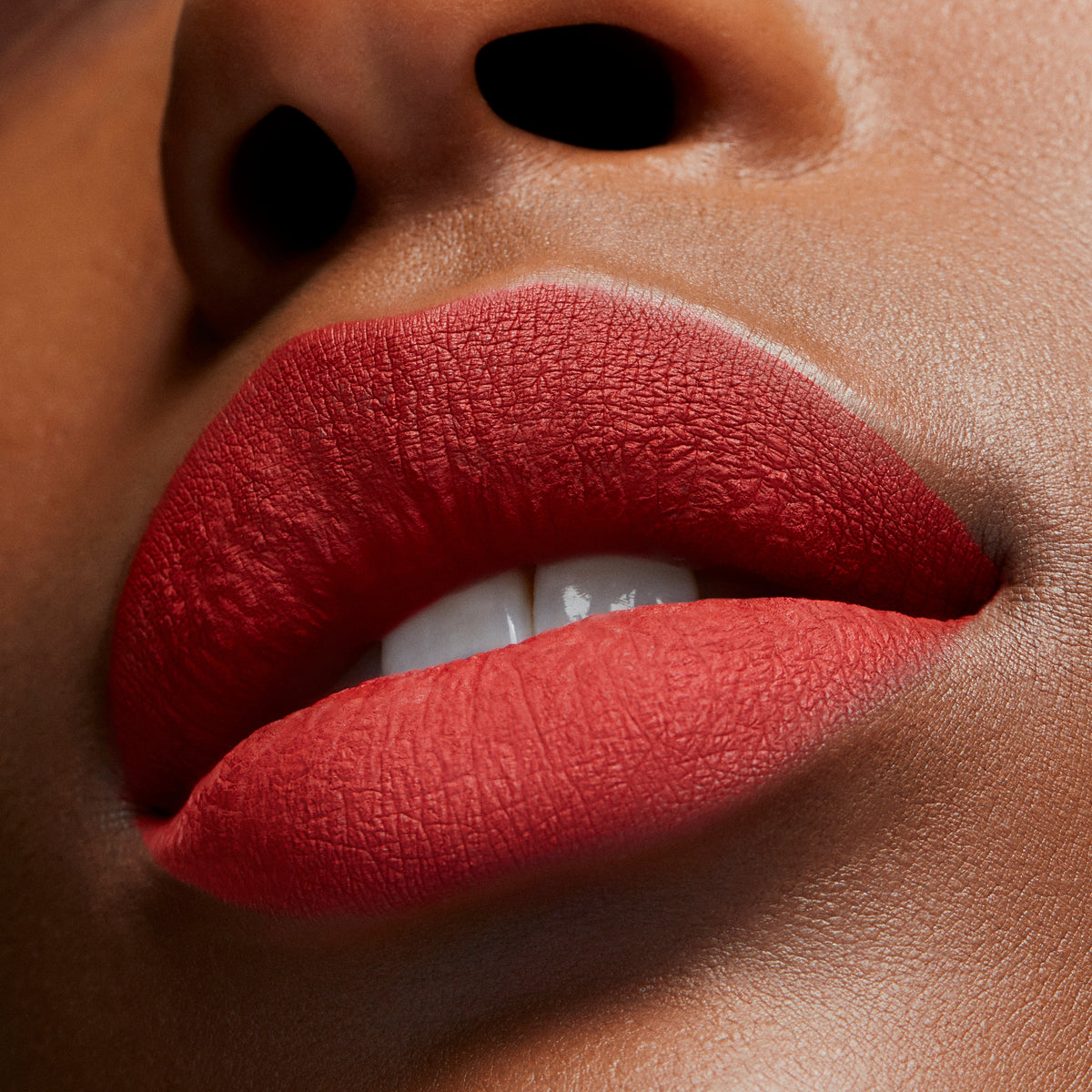 M·A·C Locked Kiss Ink™ 24HR Lipcolour, 4.0 ml, Vicious, Model, deep