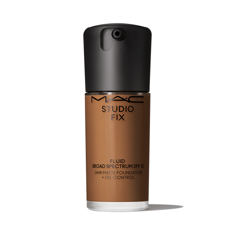 Studio Fix Fluid SPF 15 24HR Matte Foundation + Oil Control - NC60