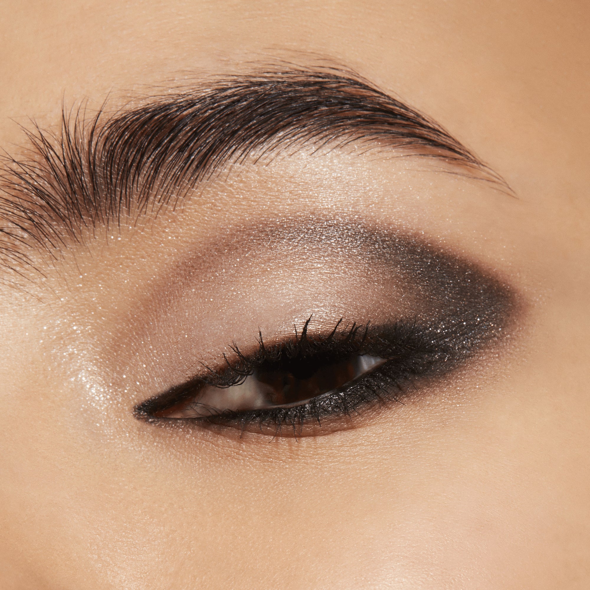 Connect In Colour Eye Shadow Palette: Encrypted Kryptonite, 6.25 g, Multi, Model, light
