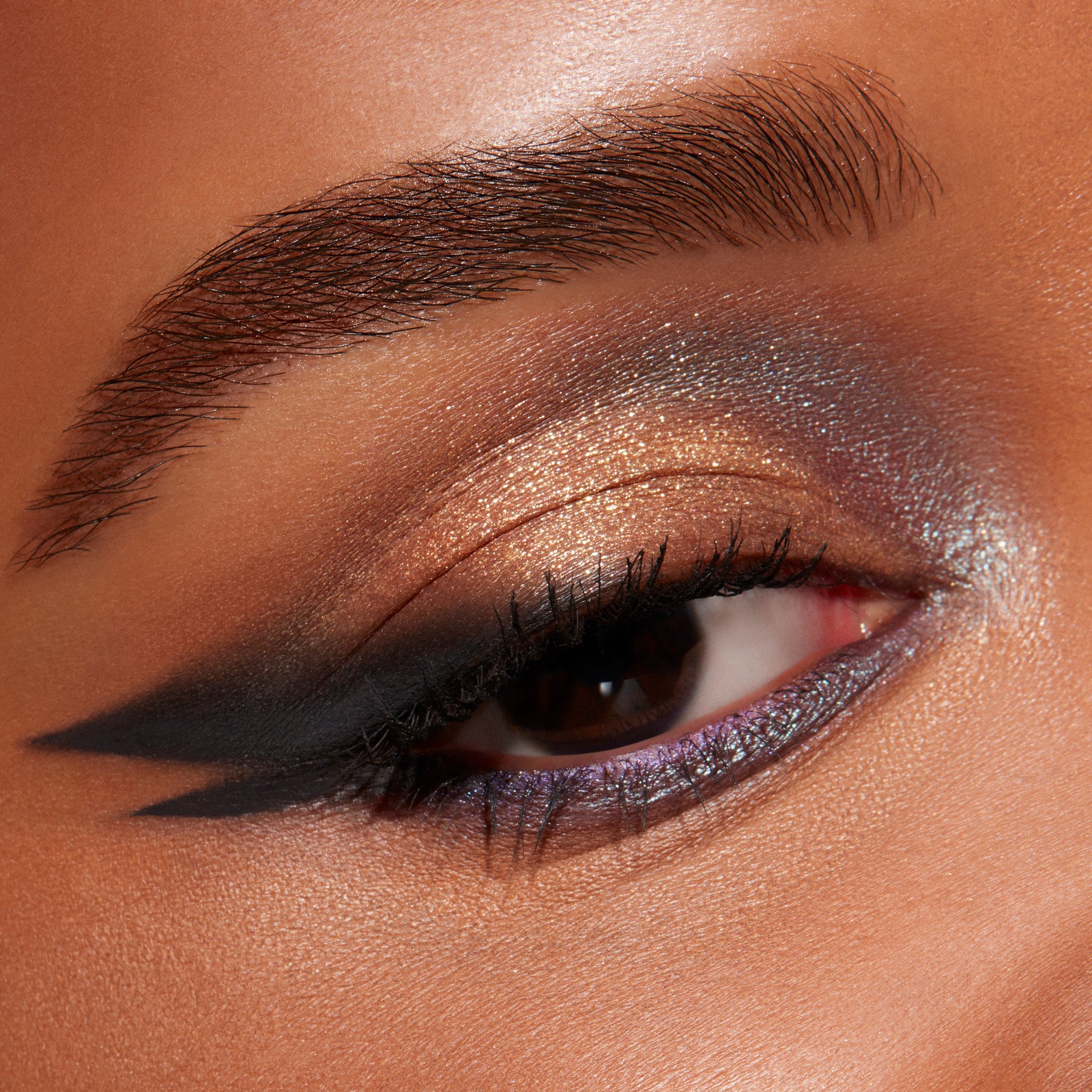 Connect In Colour Eye Shadow Palette: Hi-Fi Colour, 12.2 g, Multi, Model