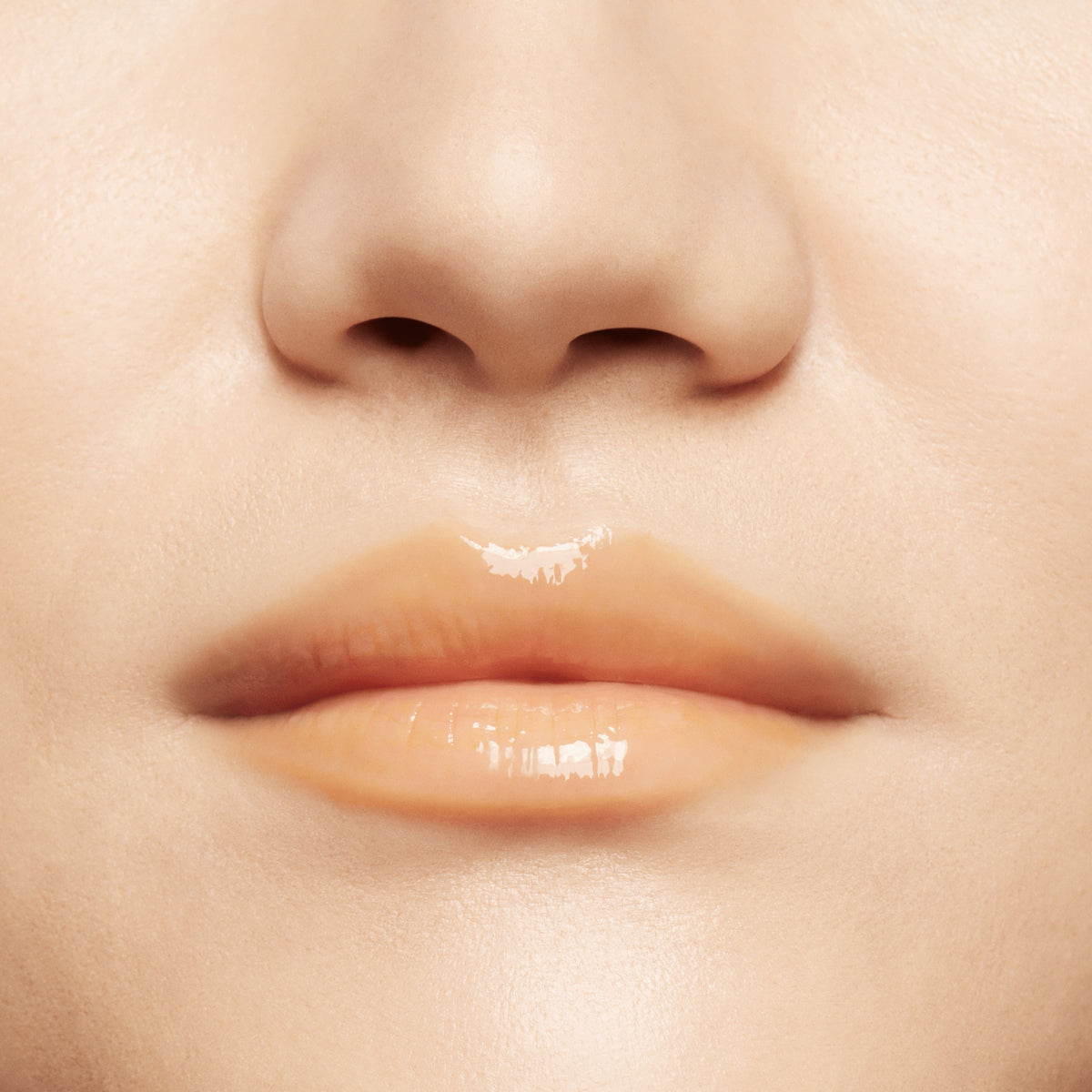 Squirt Plumping Gloss Stick, 2.3 g, Hazard, Model, light