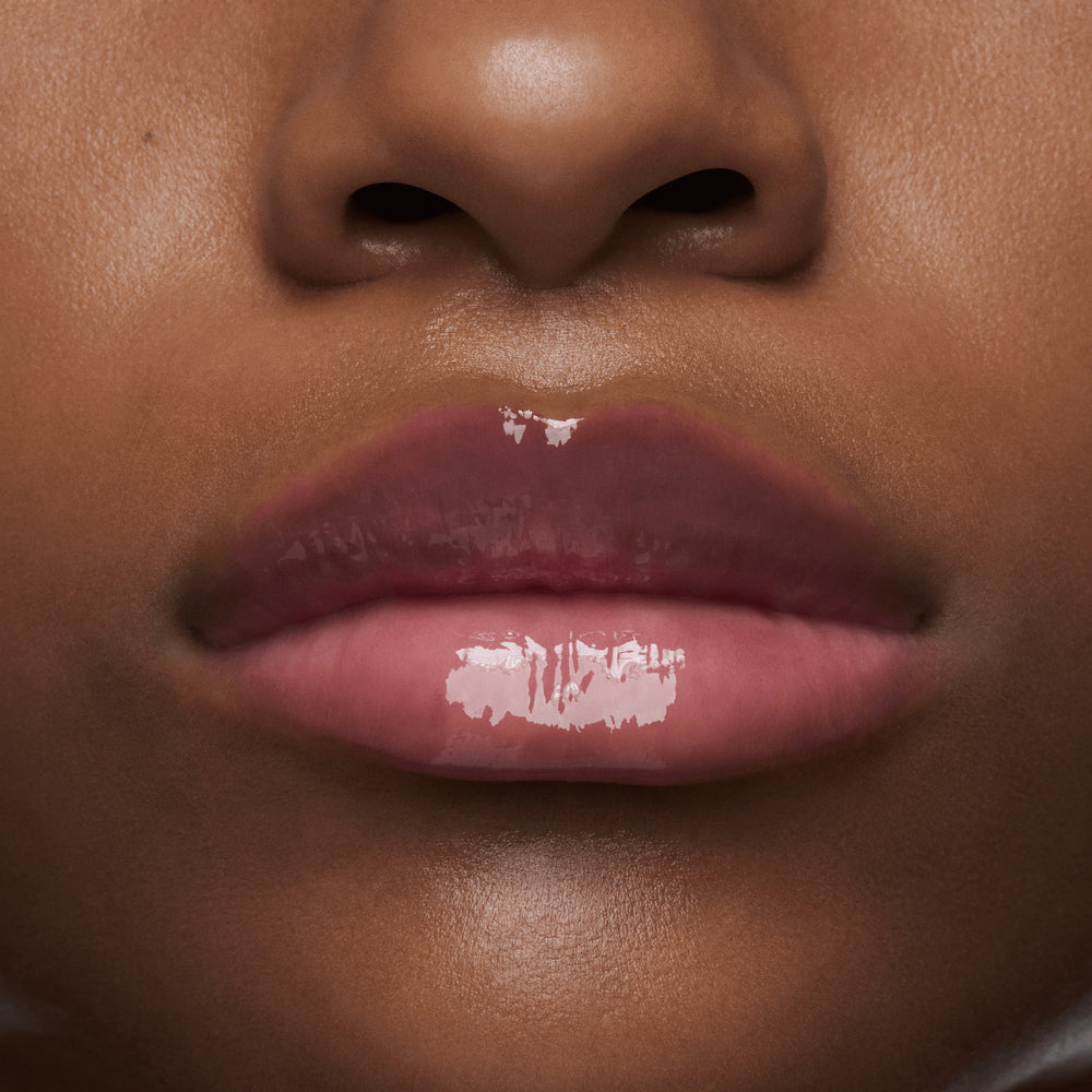 Squirt Plumping Gloss Stick, 2.3 g, Amped, Model, deep