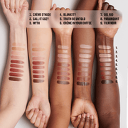 M·A·Cximal Sleek Satin Lipstick, 3.5 g, Truth Be Untold, Model