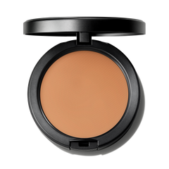 Example: Studio Fix Powder Plus Foundation
