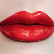 Doja Cat Lip Kit, Model
