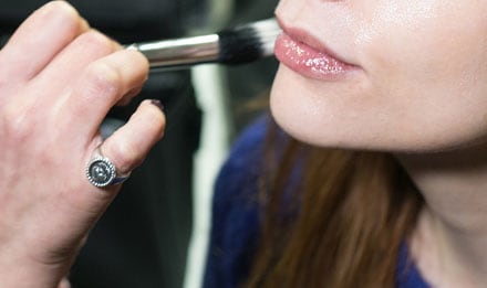 Click on Video demonstrate about  Accentuating Natural Beauty