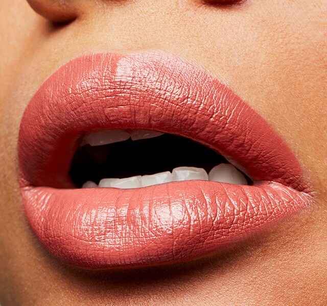 Mac Amplified Lipstick Creamy Lipstick Mac Cosmetics Mac Cosmetics Official Site