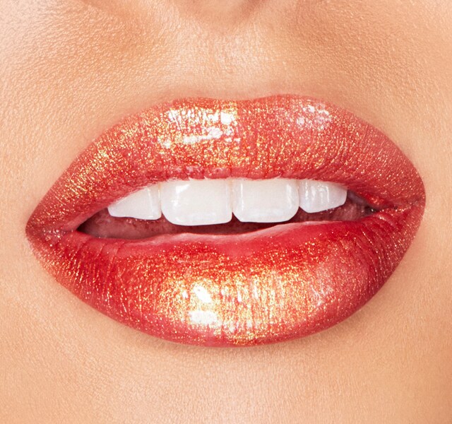 Grand Illusion Glossy Liquid Lipcolour Mac Cosmetics Official Site