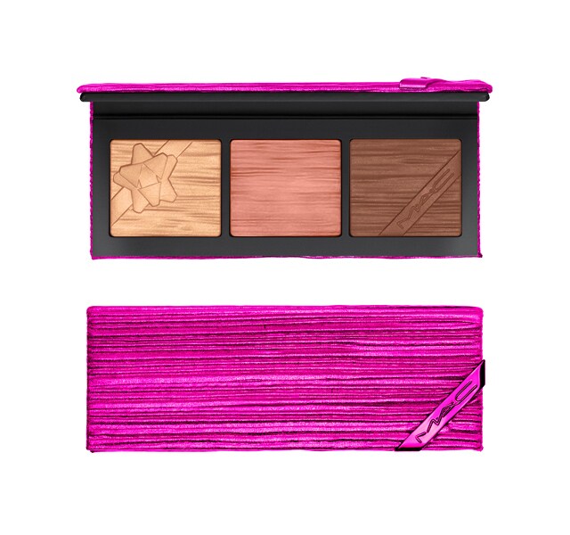 Face Compact: Medium Deep / Shiny Pretty Things Face Compact: Medium Deep / Shiny Pretty Things